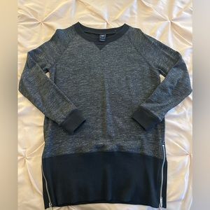 GAP Dark Gray and Black Sweatshirt With Side Zippers, Size Small
